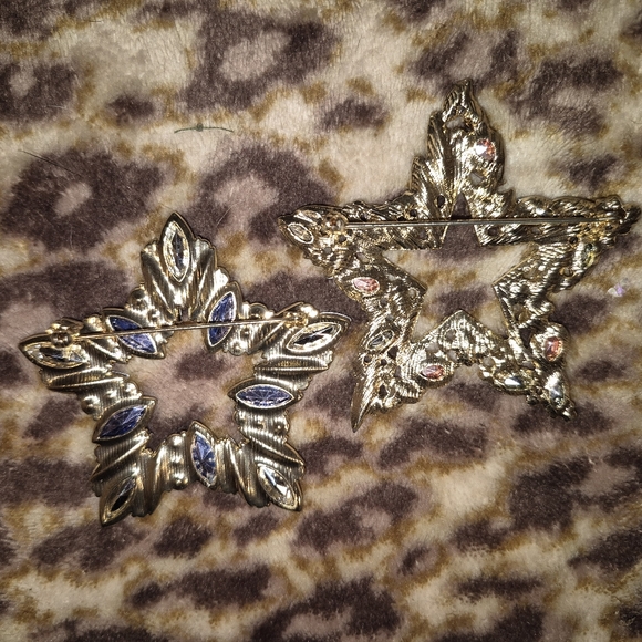 Jeweled Star Brooch 2 Pack New! - Picture 6 of 11